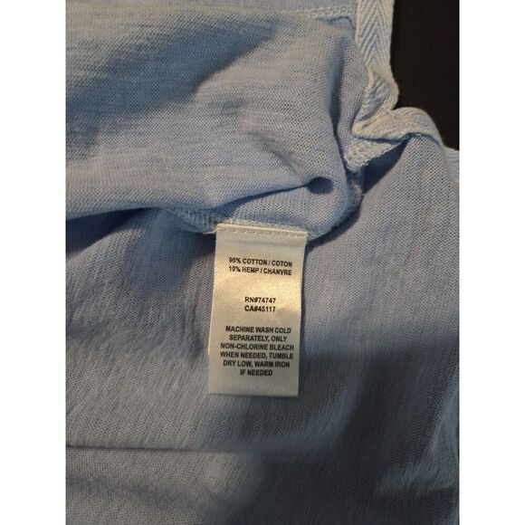 Natural Reflections  Women's Chambray Blue Snap Henley Tank Top Size Small NWT - Picture 6 of 10